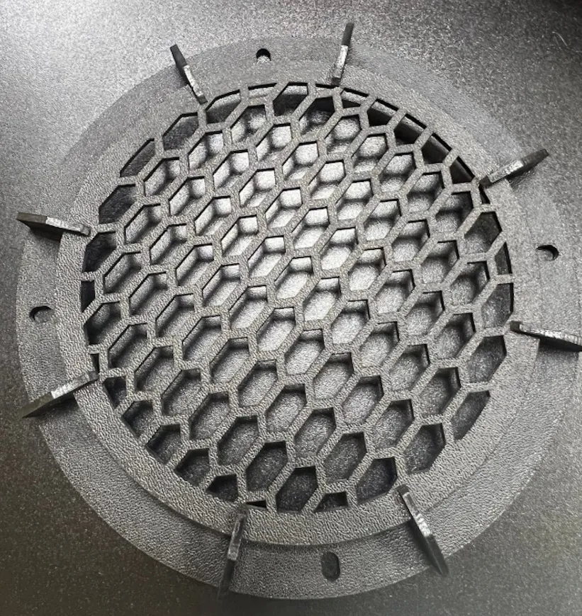 Защитная сетка (гриль) 20 3D пластик - фото